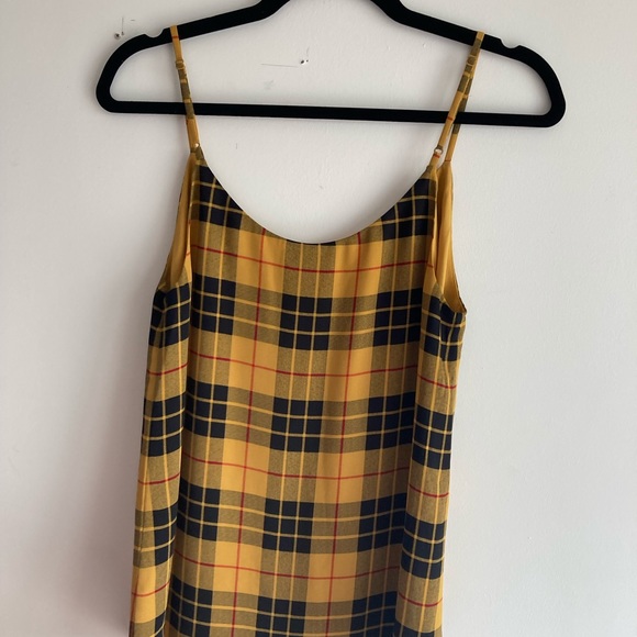 Aritzia Babaton plaid camisole XS - Picture 3 of 4
